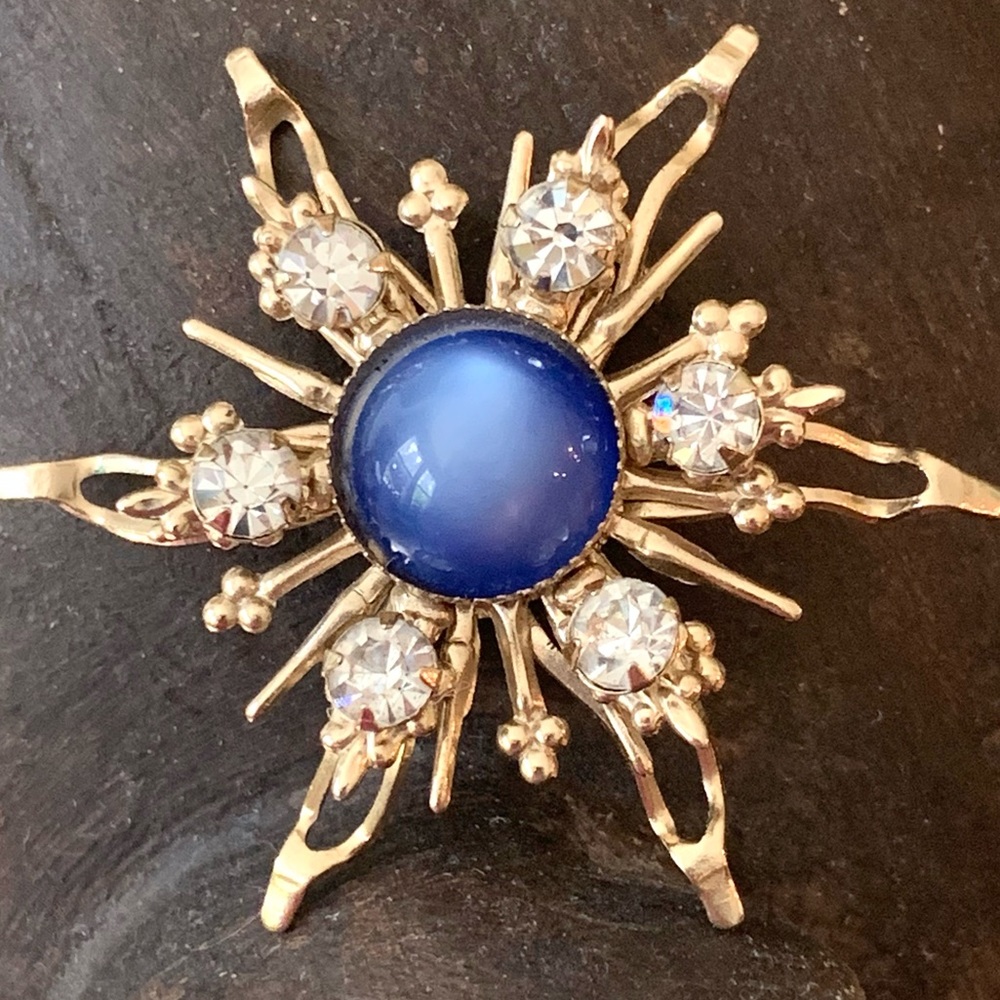 Sunburst Brooch